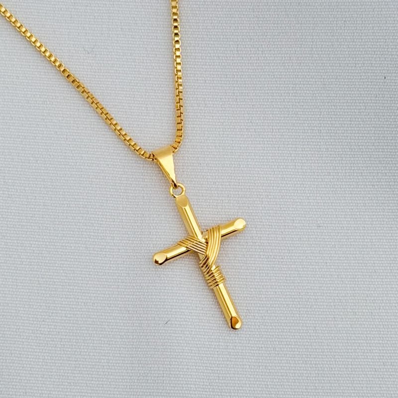 COLAR VENEZIANA 60CM COM CRUZ ARAMADA EM OURO 18K