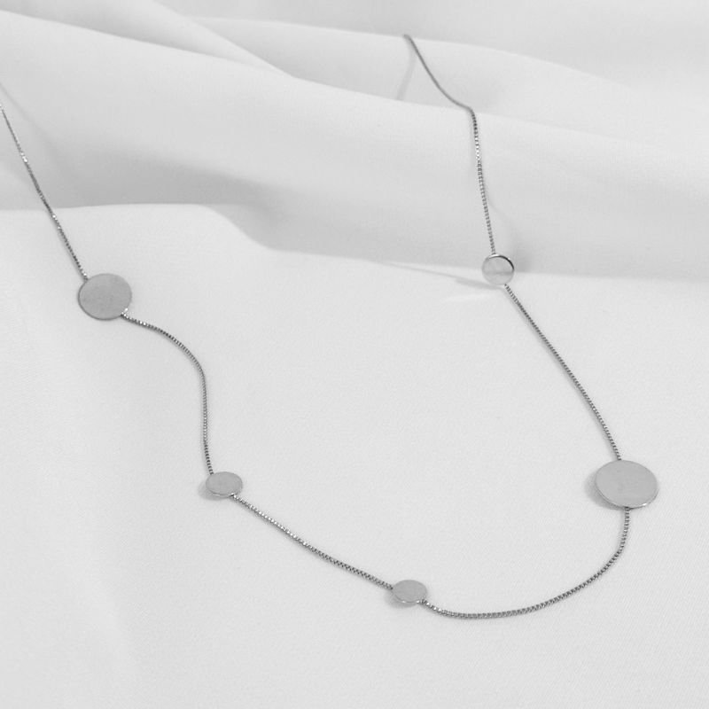 COLAR VENEZIANA COM CHAPA REDONDA LISA EM RÓDIO BRANCO