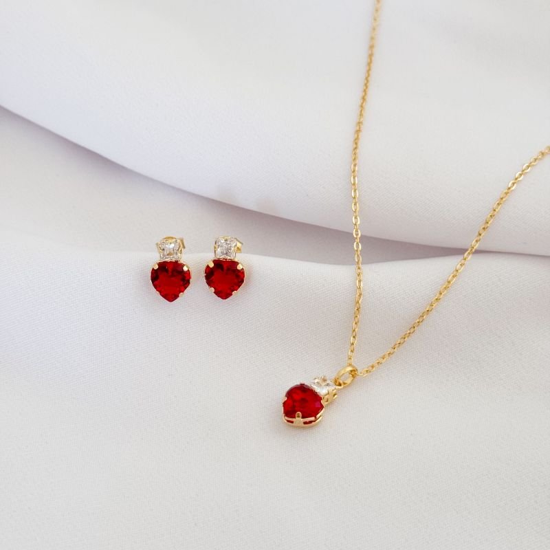 CONJUNTO CORAÇÃO 8MM EM OURO 18K