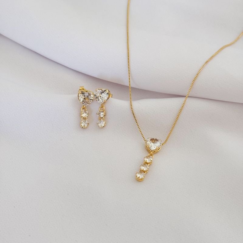 CONJUNTO CORAÇÃO COM ZIRCONIA PENDURADA EM OURO 18K