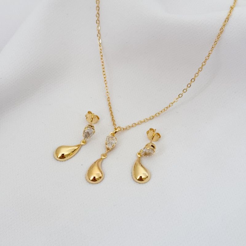 CONJUNTO GOTA COM PEDRA ZIRCONIA EM OURO 18K