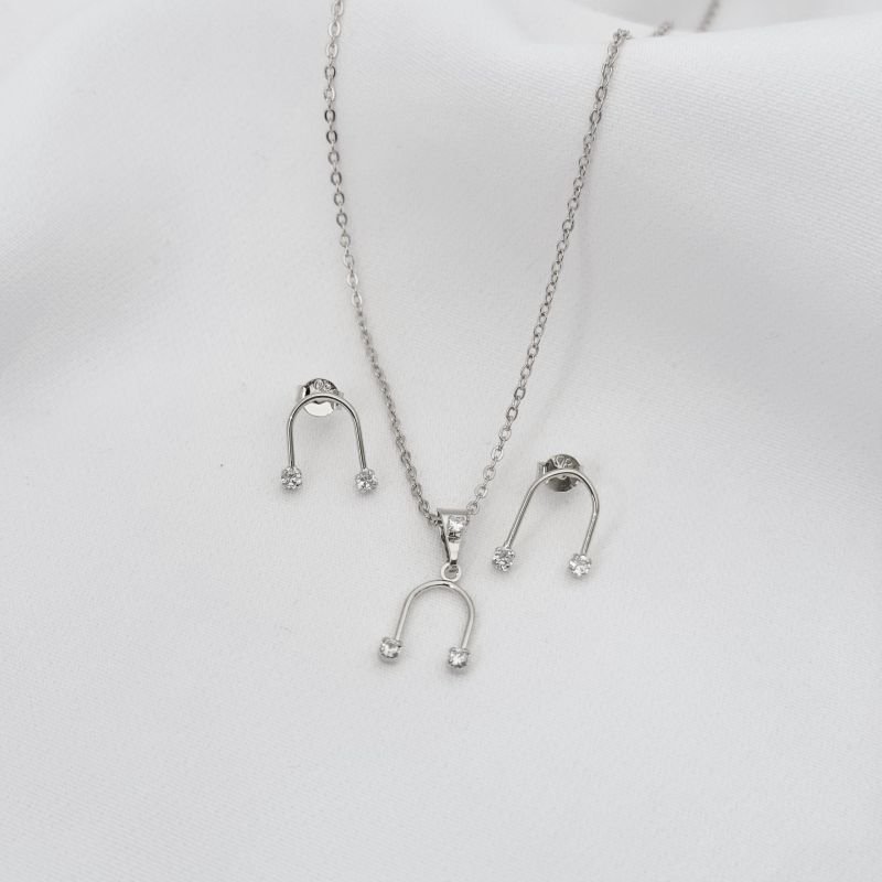 CONJUNTO PALITO EM U COM ZIRCONIA EM RÓDIO BRANCO