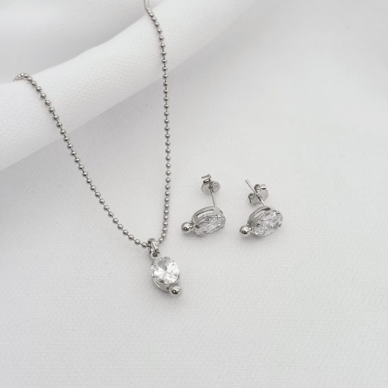 CONJUNTO PEDRA OVAL COM BOLINHA EM RÓDIO BRANCO