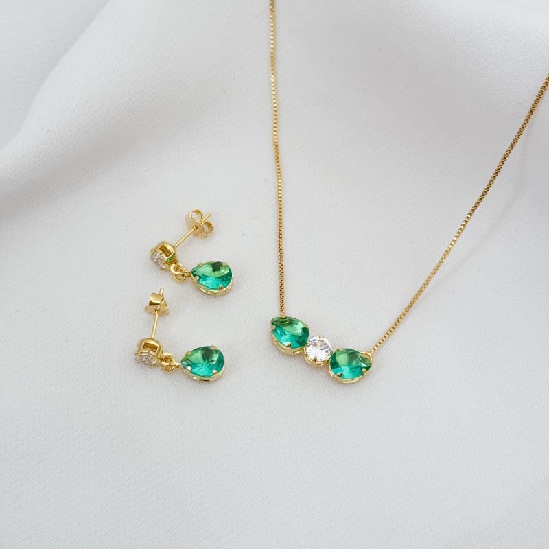 CONJUNTO PEDRAS EM OURO 18K