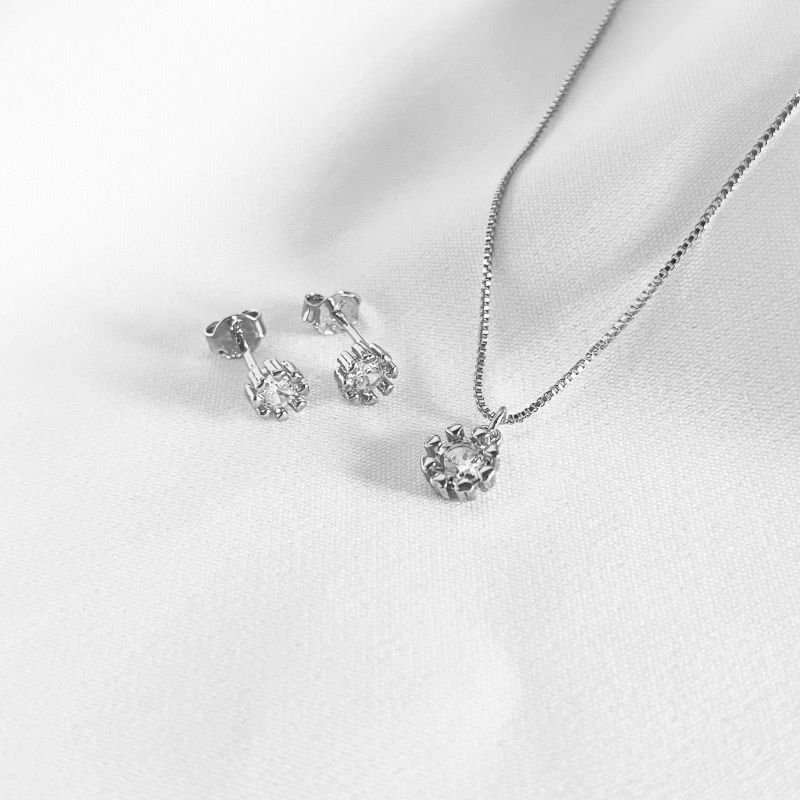 CONJUNTO PONTO DE LUZ COM 8 GARRINHAS EM OURO 18K