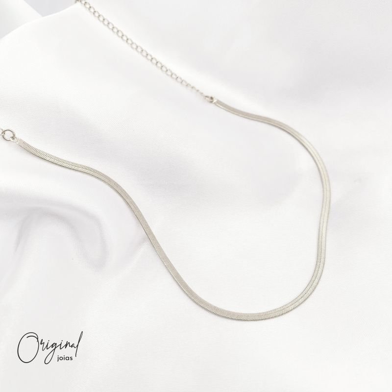 CHOKER FITA FINA EM RÓDIO BRANCO