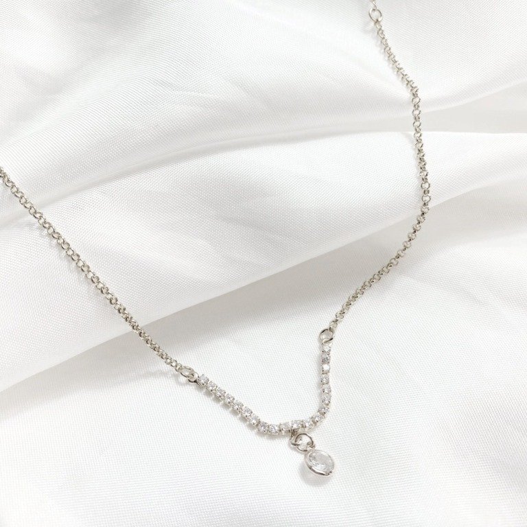 CHOCKER ZIRCONIAS COM PONTO DE LUZ