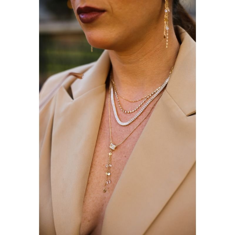 GRAVATA CASCATA COM ZIRCONIAS E PEDRA OCTAGONAL EM OURO 18K