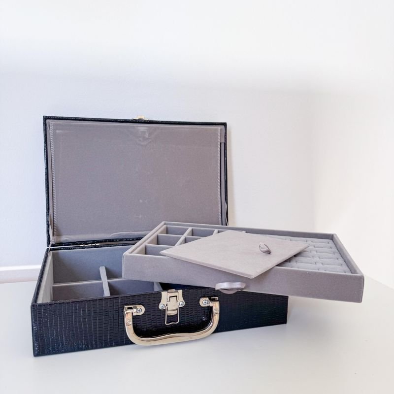 MALETA MEDIA DUPLA 29,5X19X9,5 EM OURO 18K