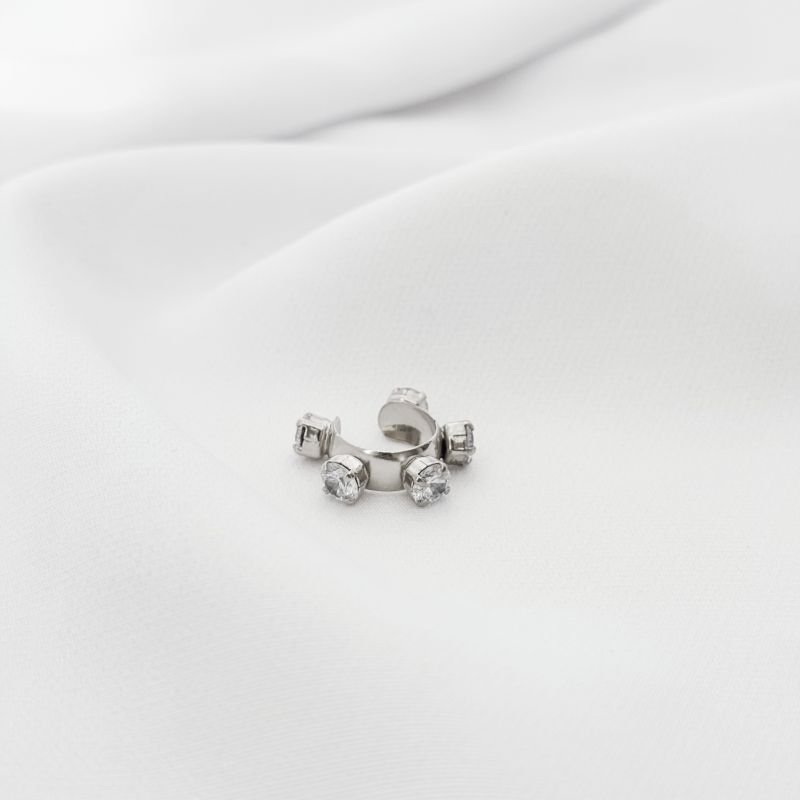 PIERCING COM 6 ZIRCONIAS EM RÓDIO BRANCO