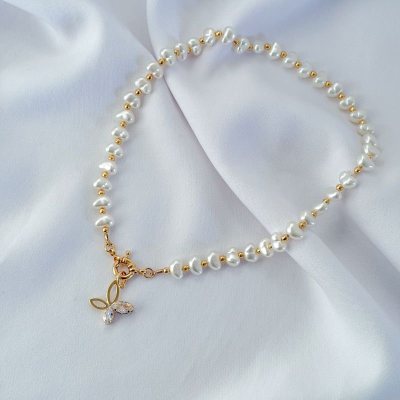 PINGENTE ASA BORBOLETA COM ZIRCONIA NAVETE EM OURO 18K