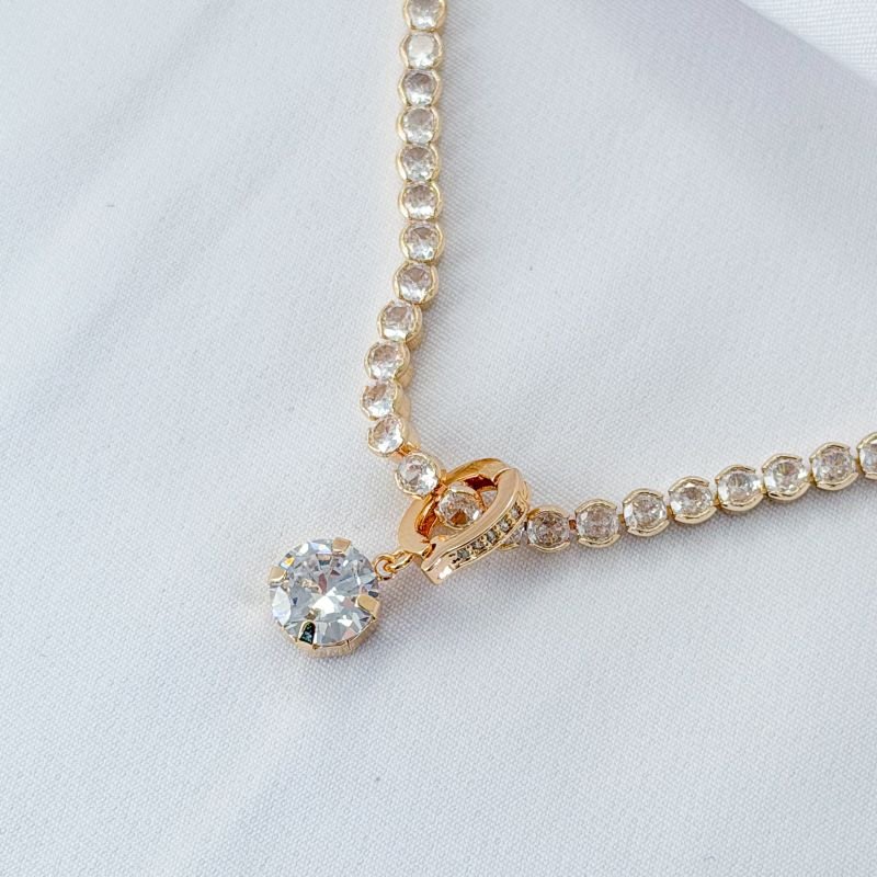 PINGENTE COM ARGOLA CRAVEJADA ZIRCONIA 10MM EM OURO 18K