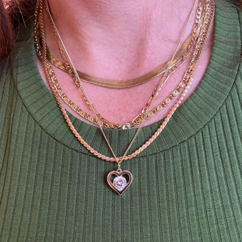 PINGENTE LOVE EM OURO 18K