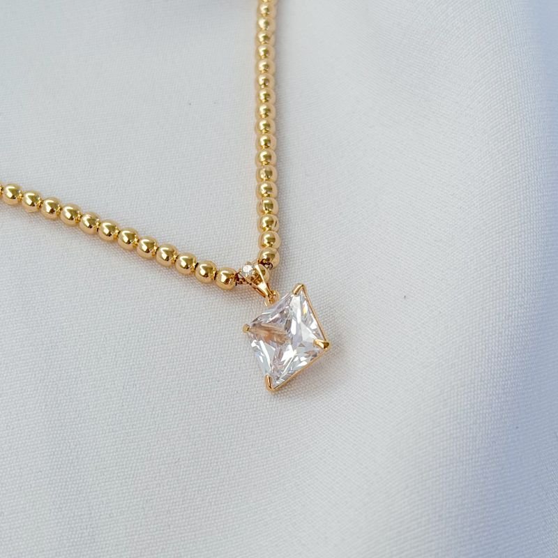 PINGENTE PONTO DE LUZ QUADRADO 10MM EM OURO 18K