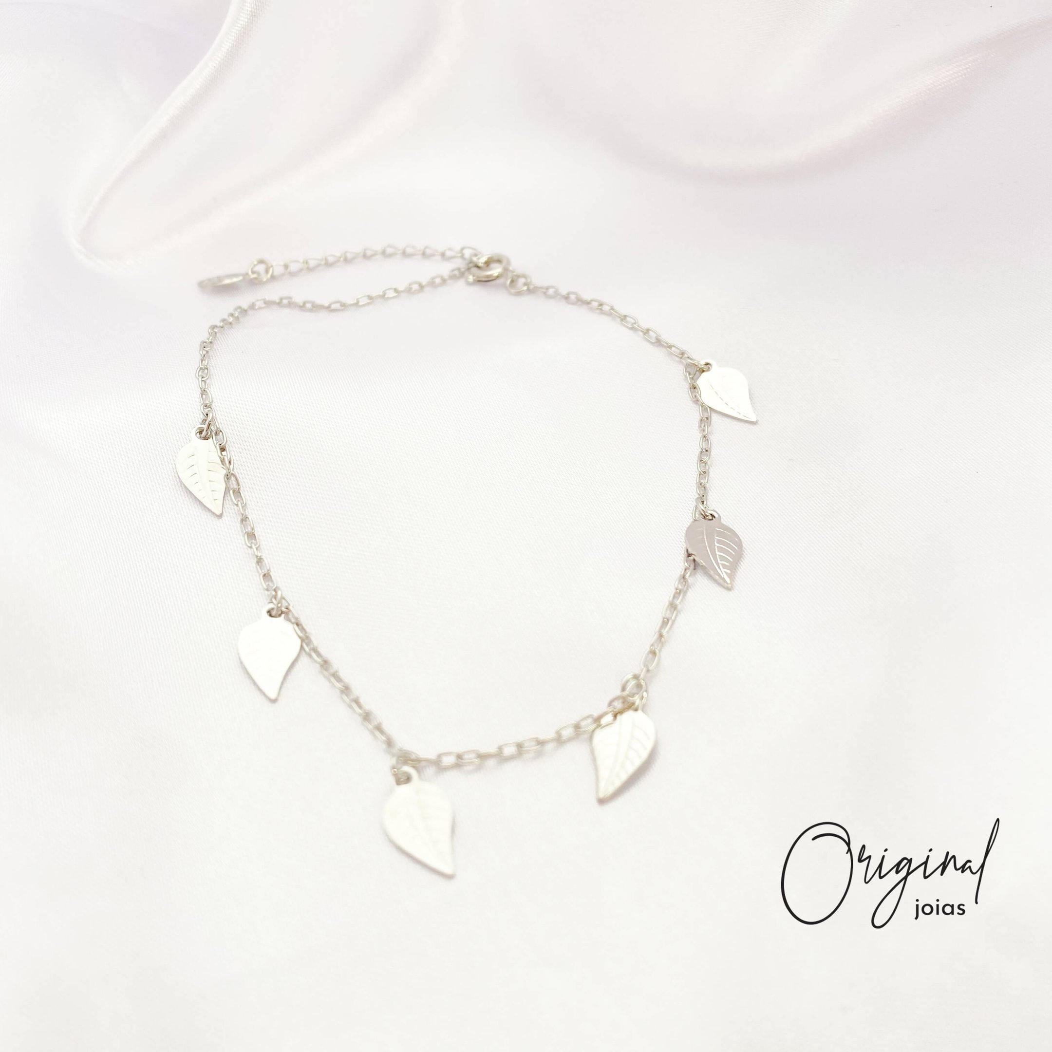PULSEIRA CORRENTE COM MINI FOLHAS 18 CM EM RÓDIO BRANCO