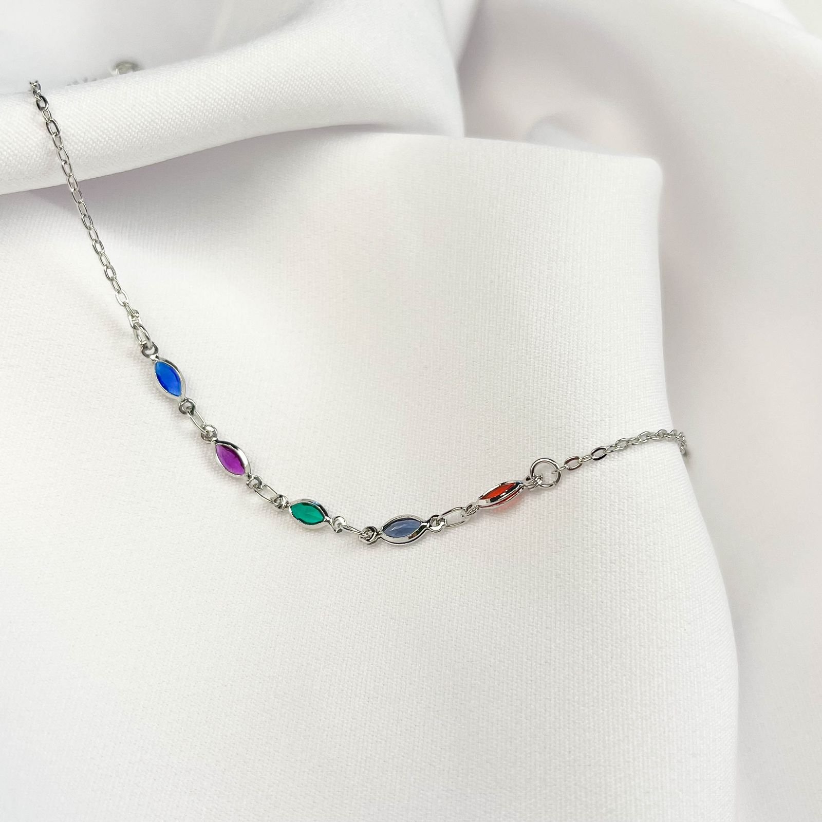 PULSEIRA NAVETES COLORIDAS EM RÓDIO BRANCO