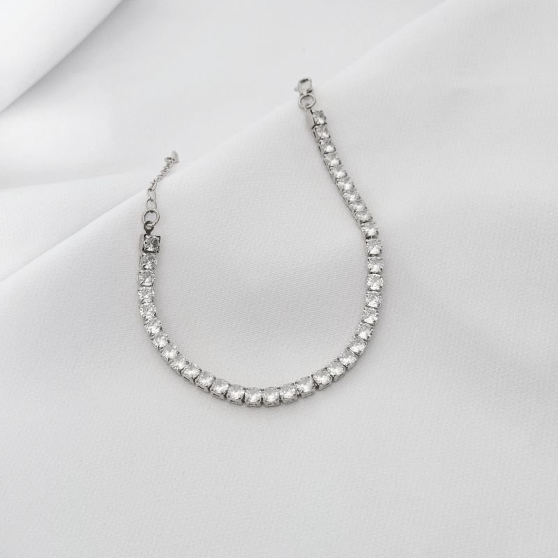 PULSEIRA SINGAPURA COM INFINITO E ZIRCONIAS EM RÓDIO BRANCO